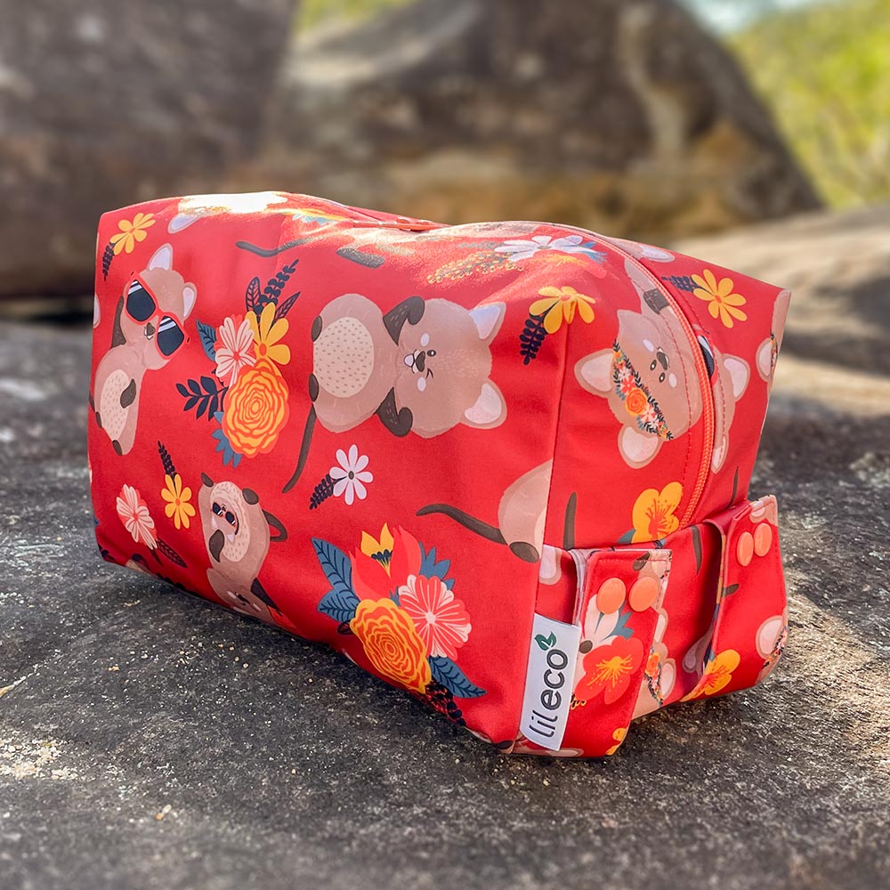 meet the quokkas boxy bag